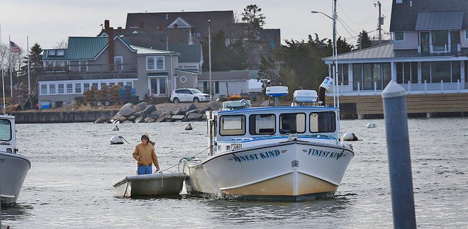 Lobster fishing is prohibited in Cape Cod Bay each winter but a new proposal suggests it be suspended statewide, during right whale migration.