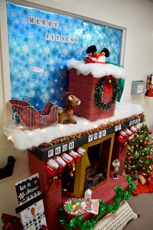 Ballinger Clinic Christmas contest Ballinger Clinic Christmas contest