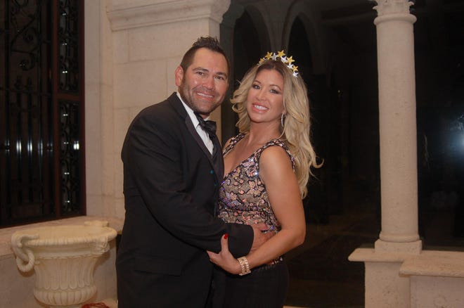 Johnny Damon and Michelle Mangan celebrate New Year's Eve at Mar-a-Lago in 2015.