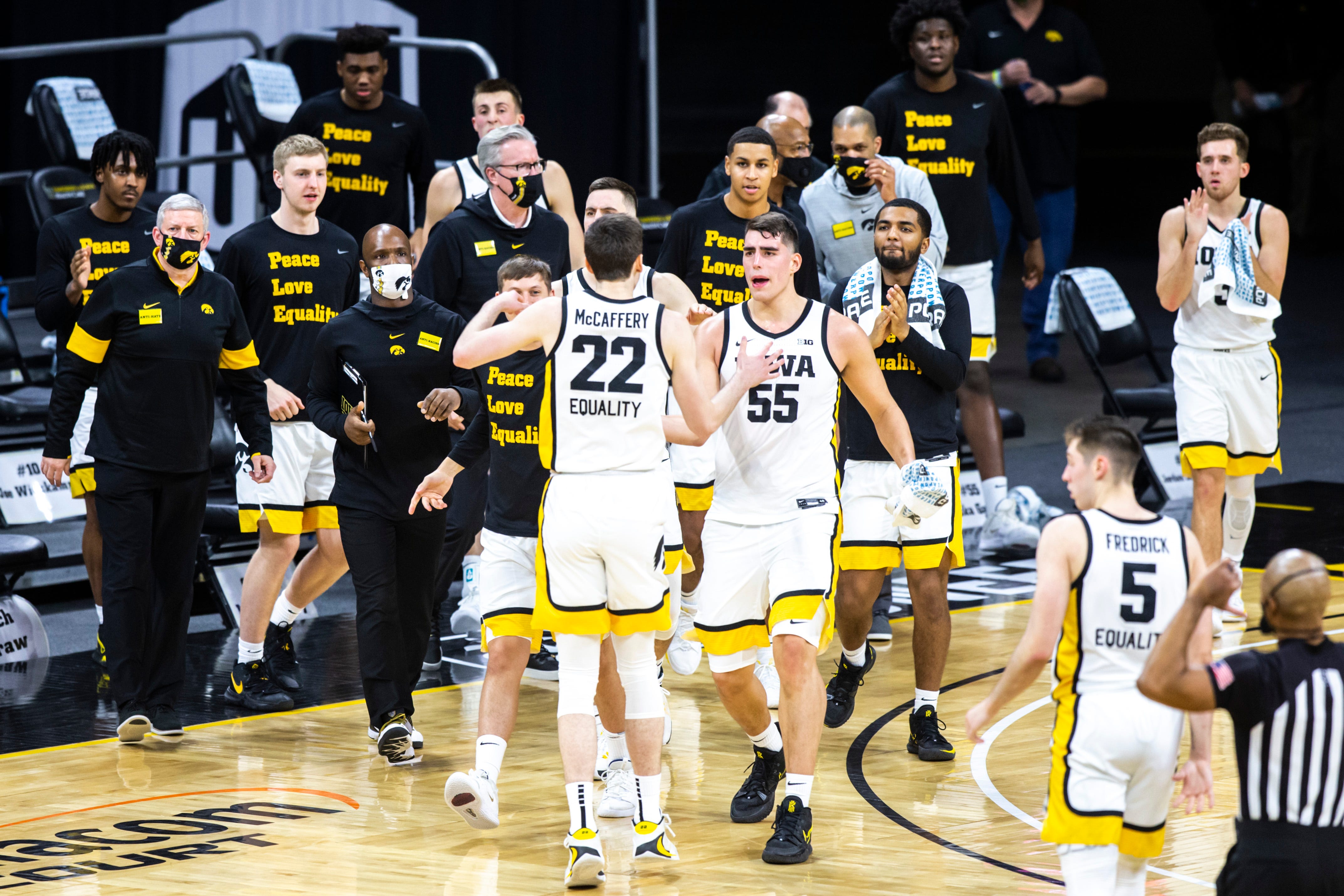 Iowa basketball Keegan Murray and Patrick McCaffery