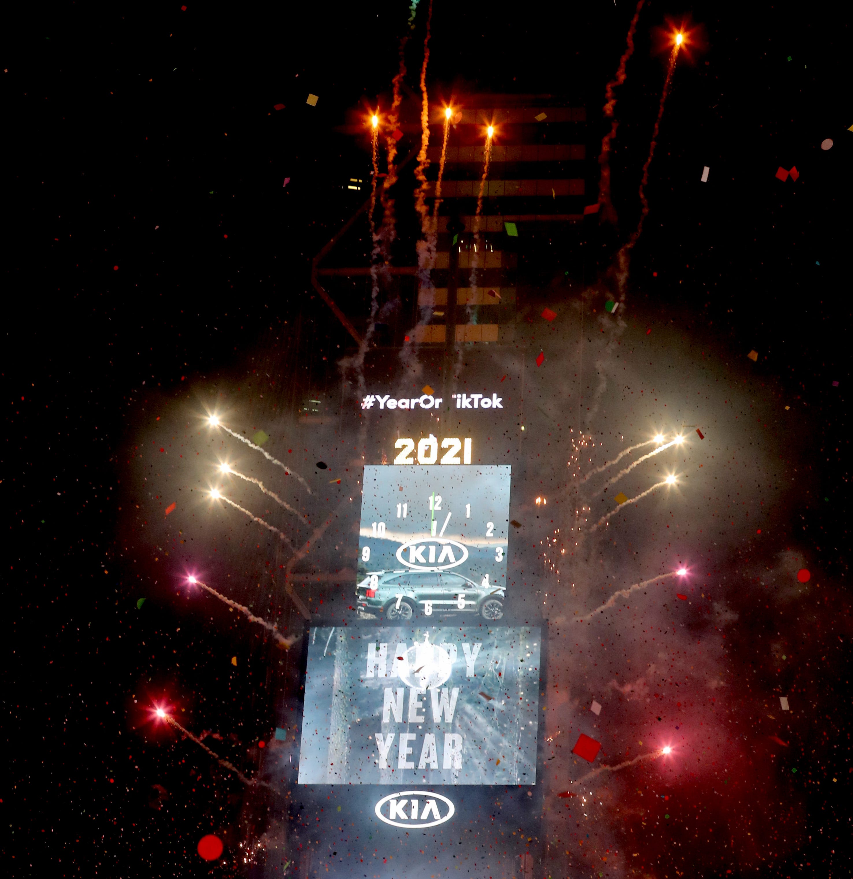 New York City New Years Eve 2022 Performers New Year S Eve 2022 In Times Square To Return To In Person Celebration