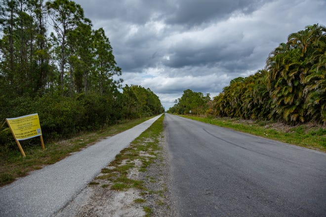 The Indian Trail Improvement District, which governs roads such as 180th Avenue North in western Palm Beach County, is considering whether to incorporate. Officials are weighing the costs of the move against the sense that their concerns about traffic and growth would be heard more loudly if the district was a city or a town. [THOMAS CORDY/palmbeachpost.com]