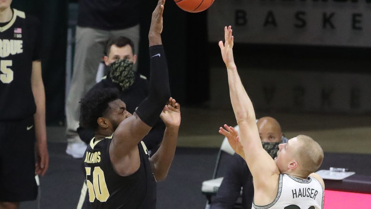 Michigan state basketball blows lead and is amazed at Purdue, 55-54