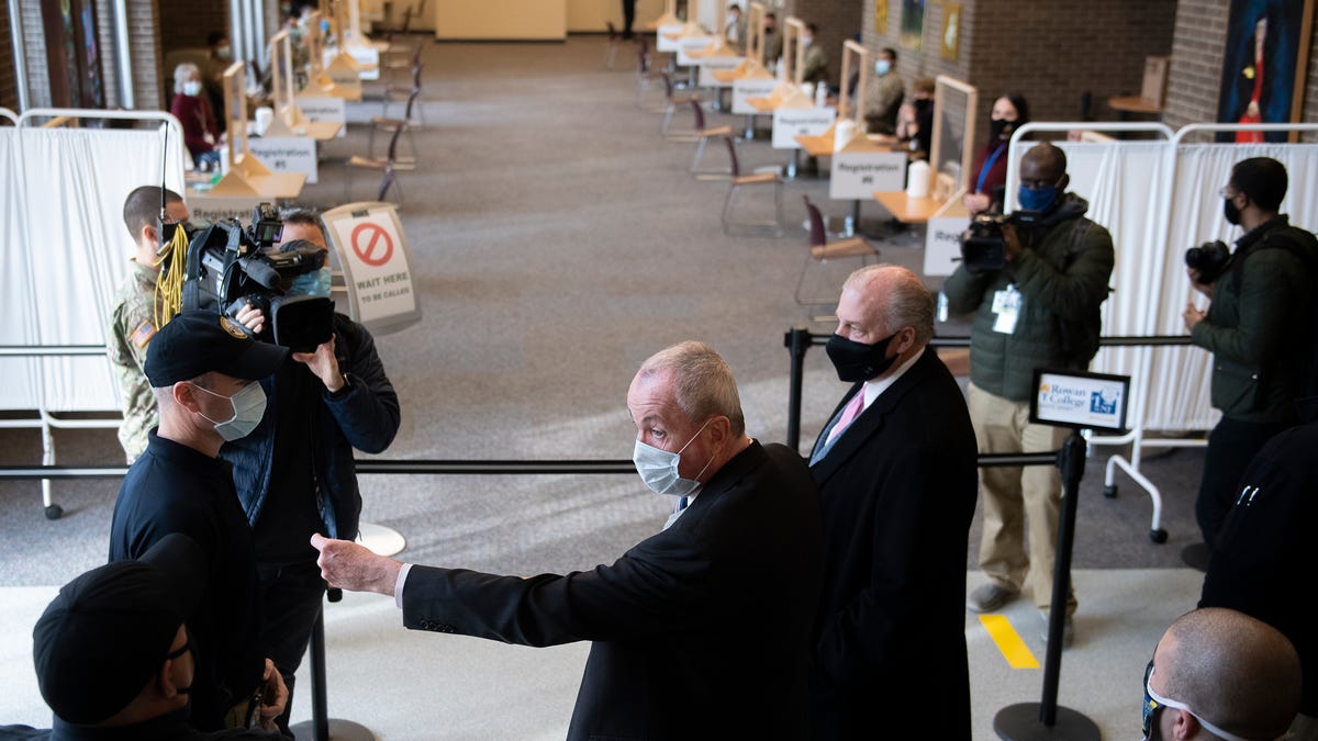 NJ opens COVID vaccination mega site at Rowan College of South Jersey