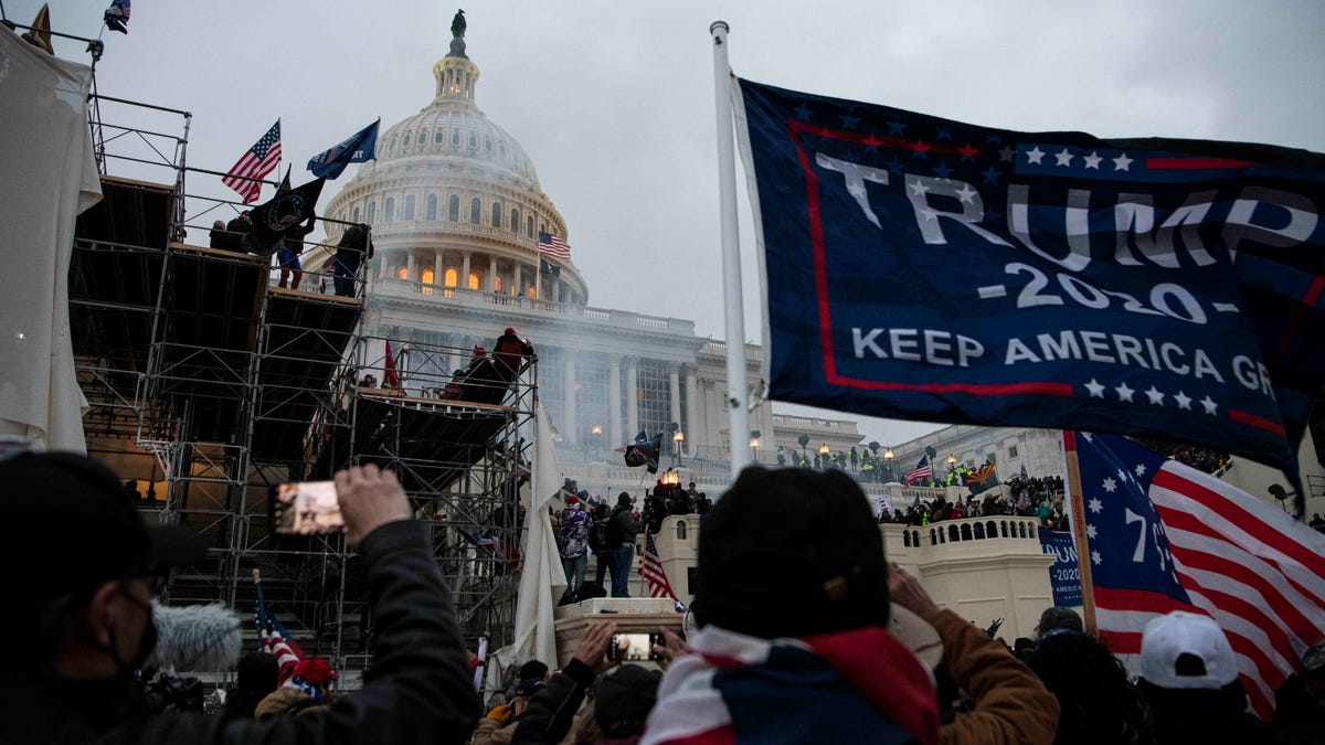 Jan 6, 2021; Washington, DC, USA; Scenes from Capitol Hill, after protesters stormed the U.S. Capitol Building while Congress met to certify electoral votes confirming Joe Biden as president in Washington, D.C. on Jan. 6, 2021. Mandatory Credit: Hannah Gaber-USA TODAY ORG XMIT: USATODAY-445864 (Via OlyDrop)