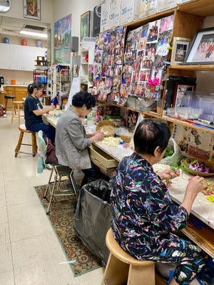 Lei, flower stores clawing back from coronavirus