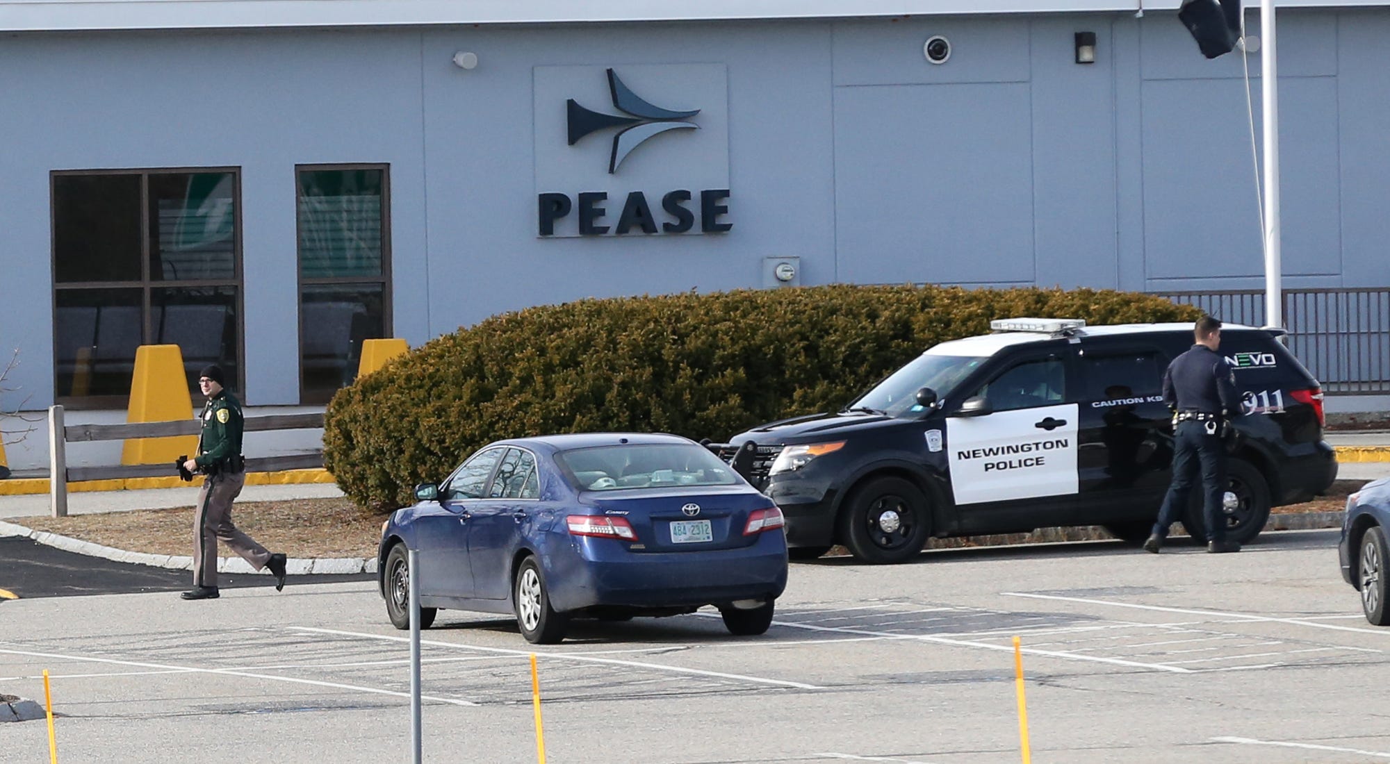 Pease airport terminal cleared for 'noncredible' threat in Portsmouth