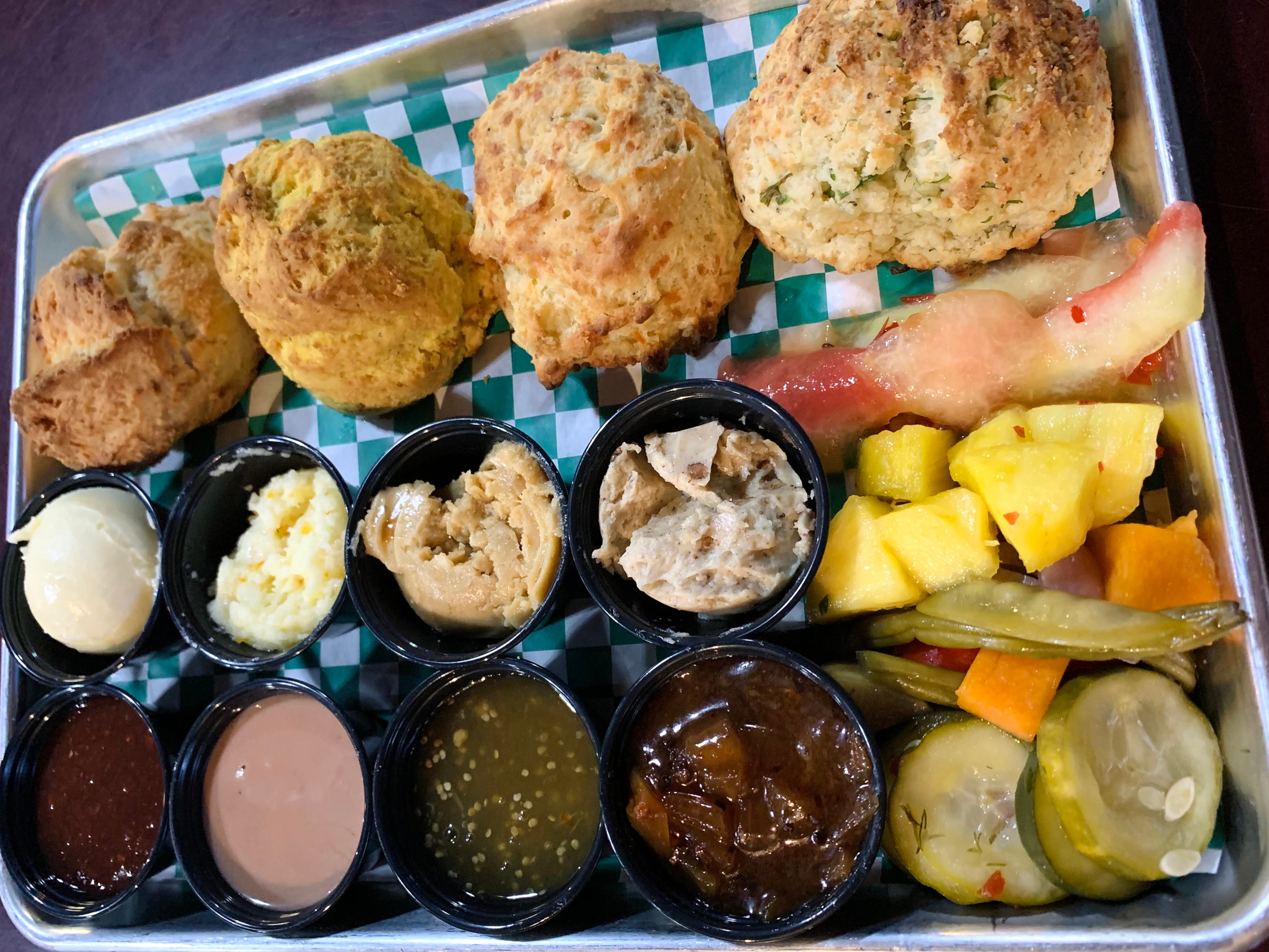 Jacksonville Restaurant Review Silkie's Chicken and Champagne Bar