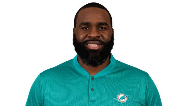 Miami Dolphins will have new offensive line coach in Lemuel Jeanpierre