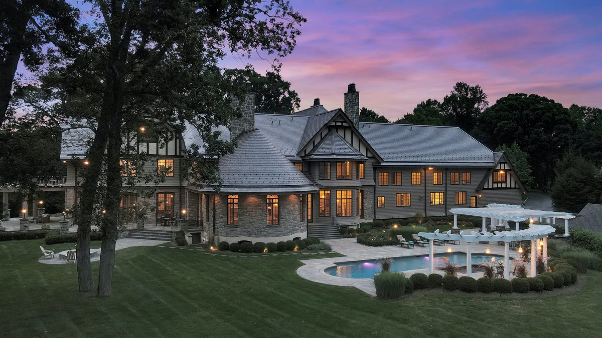 Historic Mendham NJ mansion 'Oakdene' sold for 6.45 million