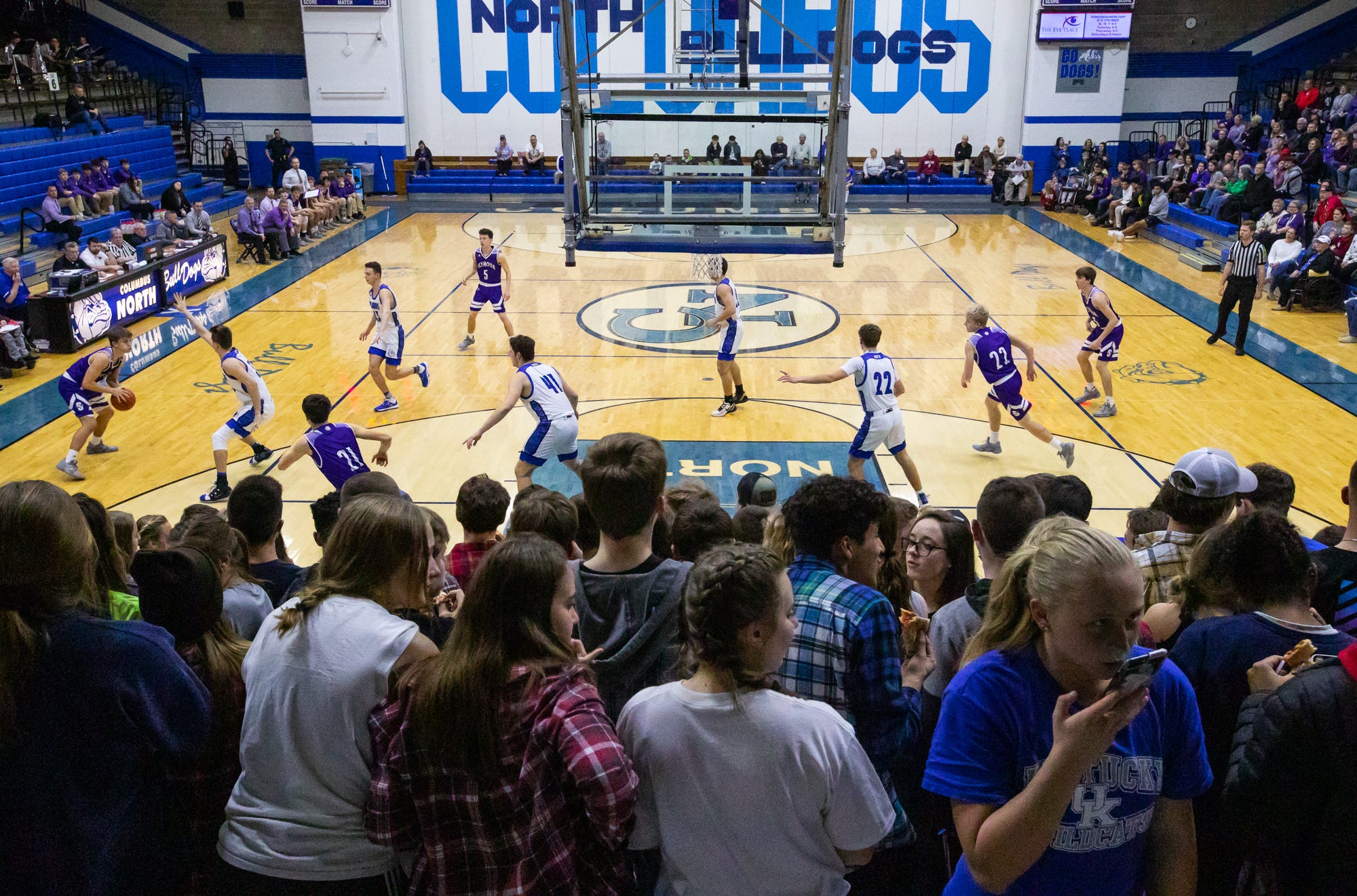 Richmond High School unveils renovated Tiernan Center court