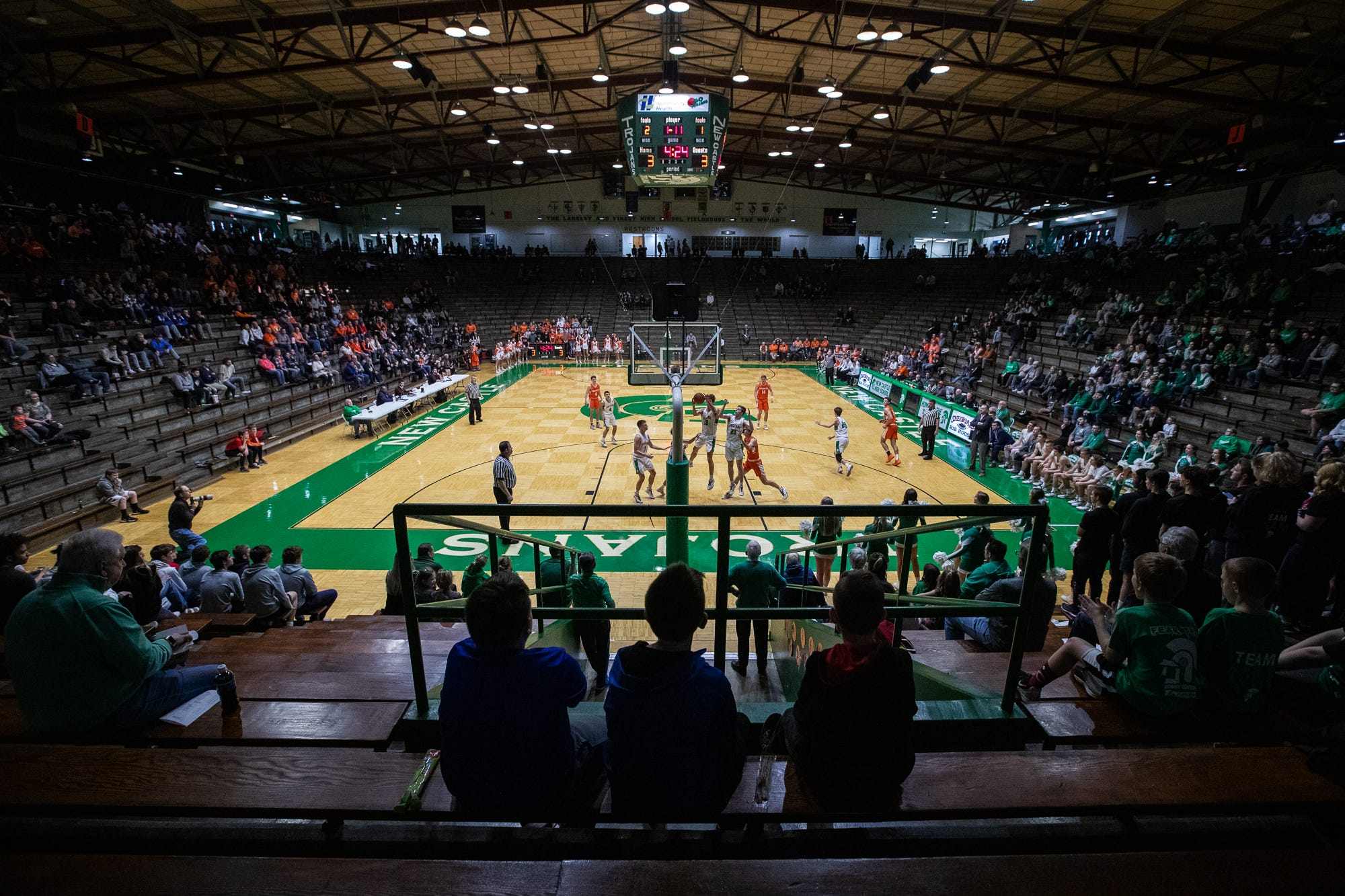 big-indiana-gyms-tour-13-of-the-largest-high-school-gyms-in-the-u-s