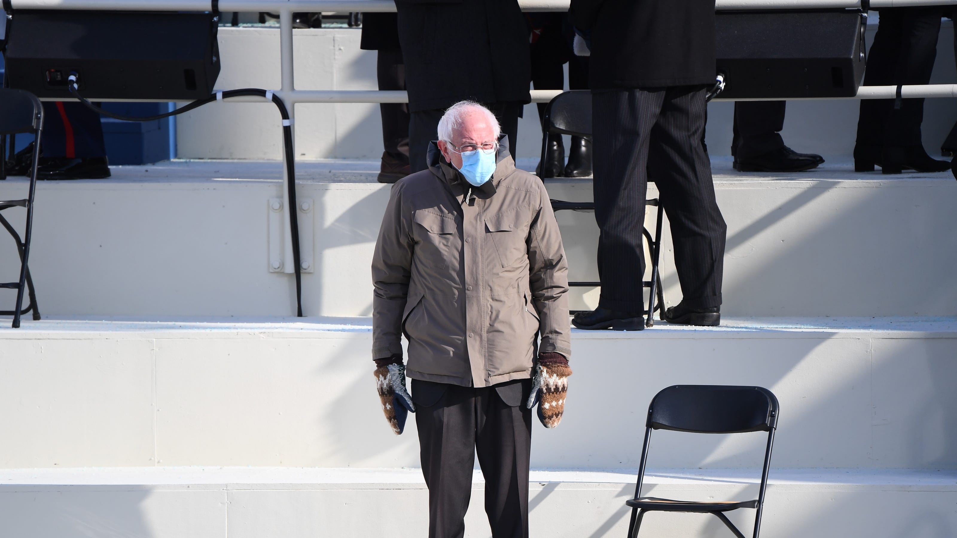 Sen. Bernie Sanders’ Vermont-made mittens worn at Biden’s inauguration ...