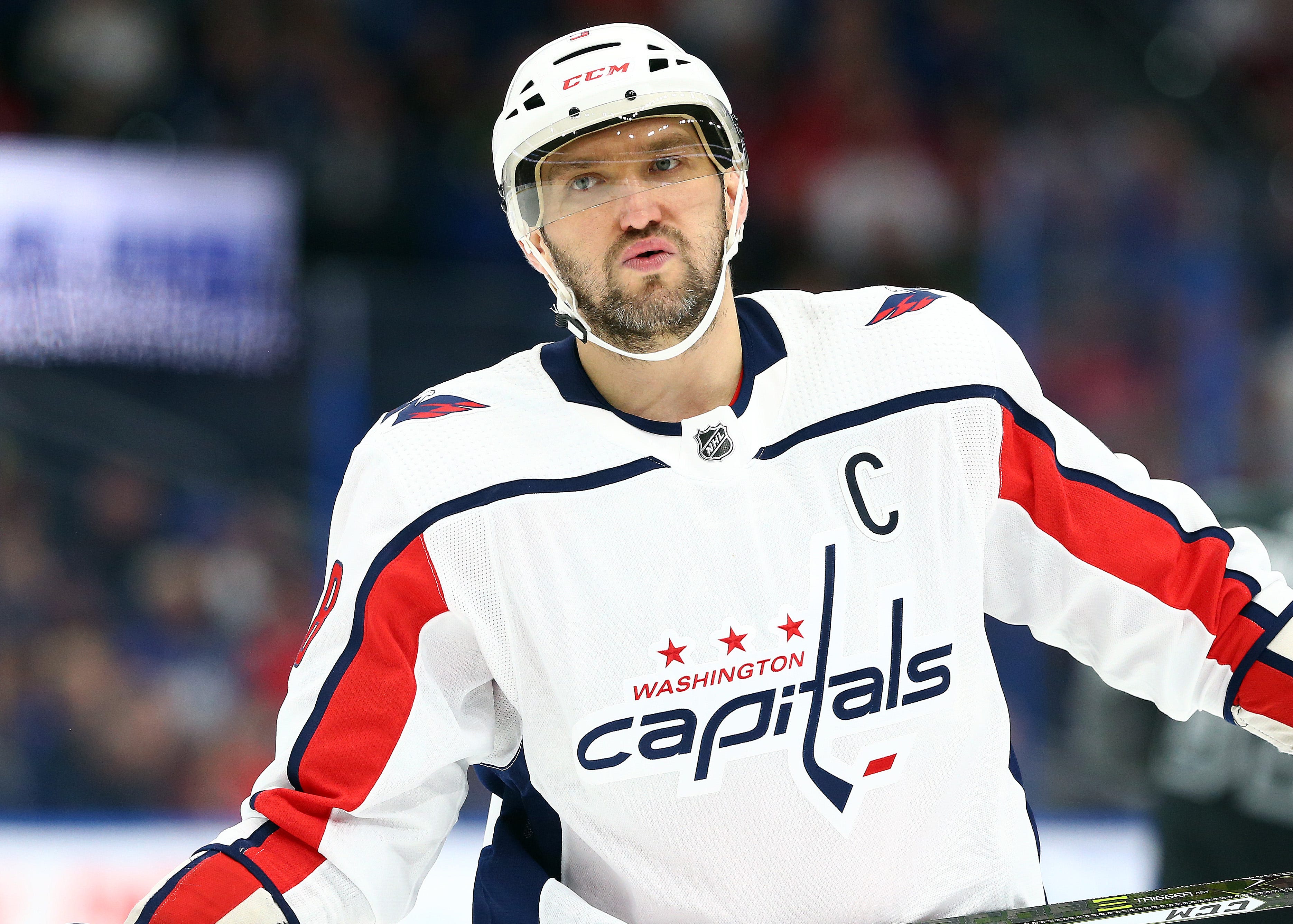 https://www.gannett-cdn.com/presto/2021/01/21/USAT/ea87024b-c13a-4a4b-9873-5bd416b5f5bc-USP_NHL__Washington_Capitals_at_Tampa_Bay_Lightnin.JPG