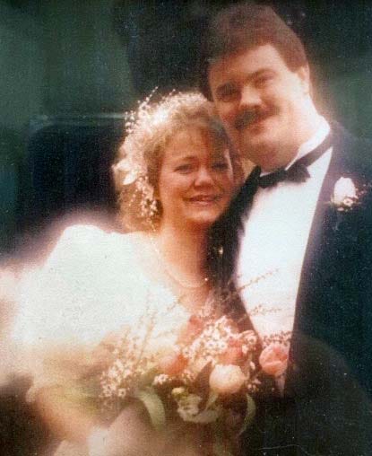 Doctors said she wouldn't survive COVID-19. After 25 days on
a ventilator, she's renewing her wedding vows. 2 Doctors said she wouldn't survive COVID-19. After 25 days on
a ventilator, she's renewing her wedding vows. 2