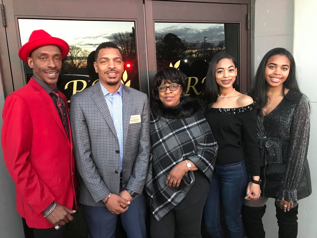 Buried By The Bernards Netflix Series Family Hosts Watch Party Buried By The Bernards Netflix Series Family Hosts Watch Party