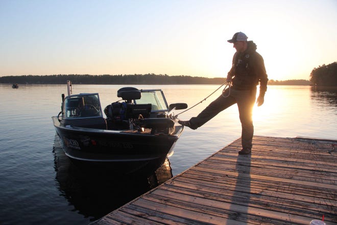 Wisconsin boaters urged to wear life jackets in annual DNR reminder