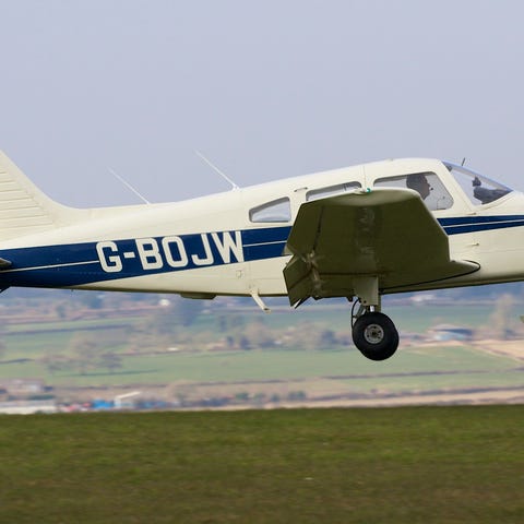 A Piper-28-161 aircraft.