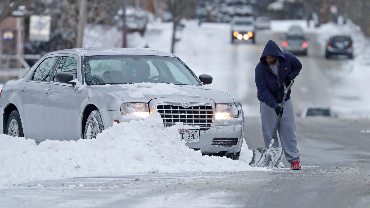 Weather Sheboygan gets a coat of snow