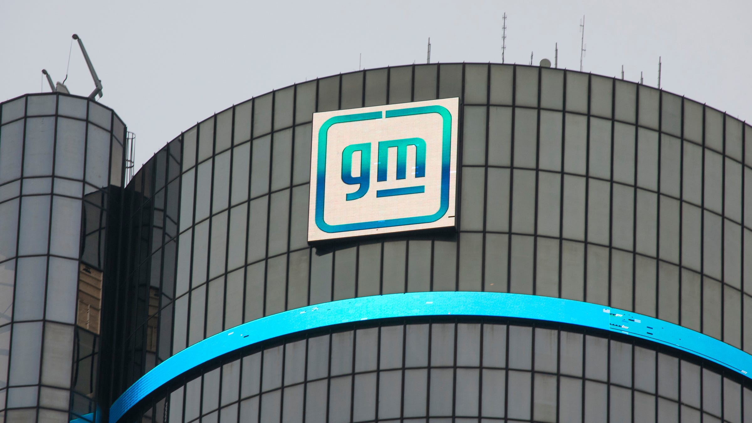 GM UAW workers to get bigger profit sharing checks amid solid ...