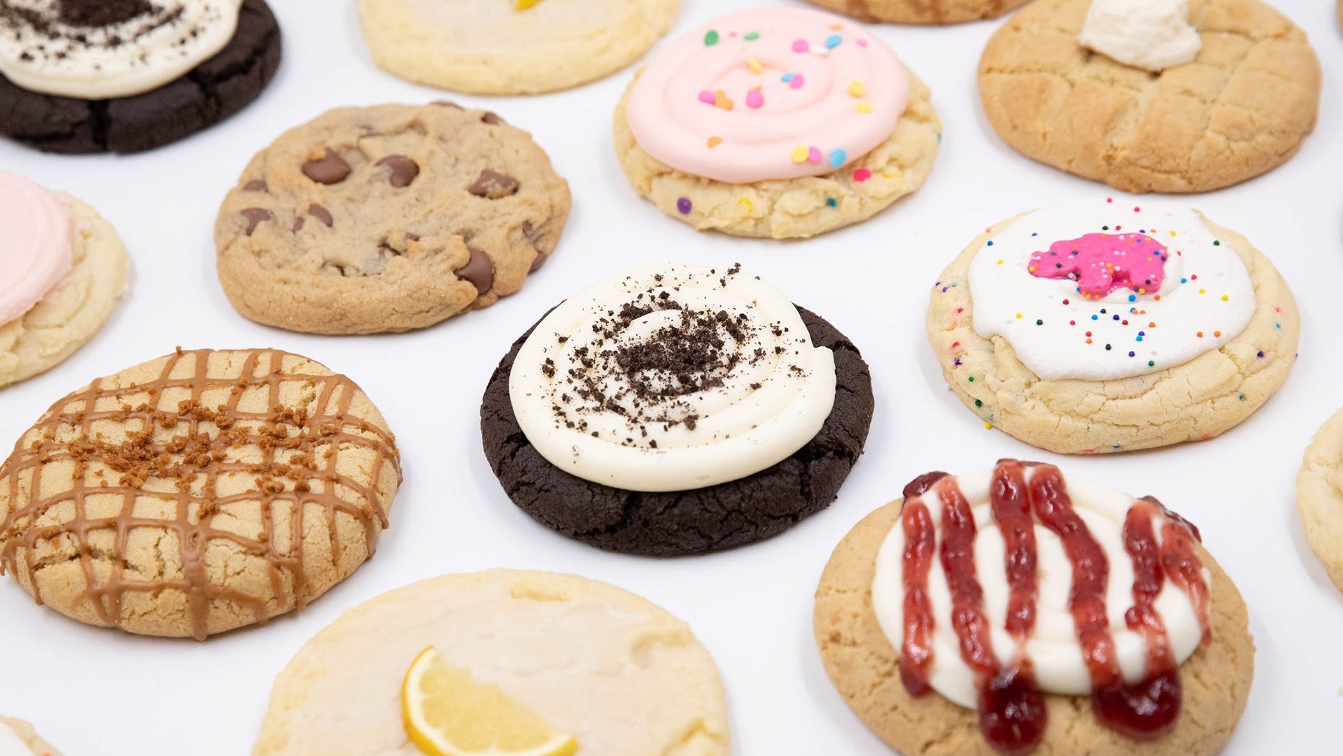 Crumbl Cookies Opening In Oakley crumbl-cookies-opening-in-oakley