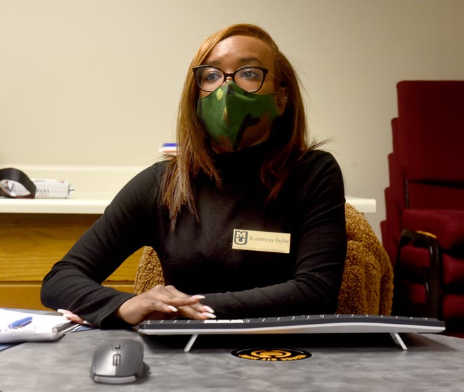 Kymbriona Taylor, a doctorate student in the counseling psychology program at the University of Missouri, conducts a Zoom meeting class called Experiencing Cultural Diversity in the U.S. on Friday for about 20 students.