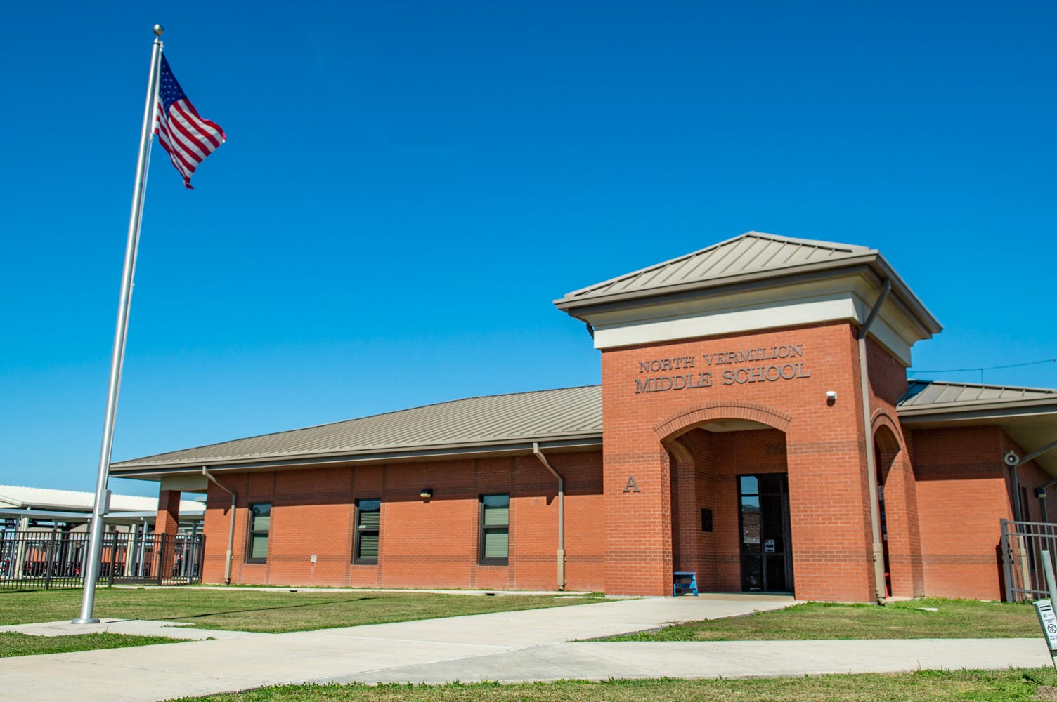 Vermilion school board votes down Maurice charter; BESE to consider it