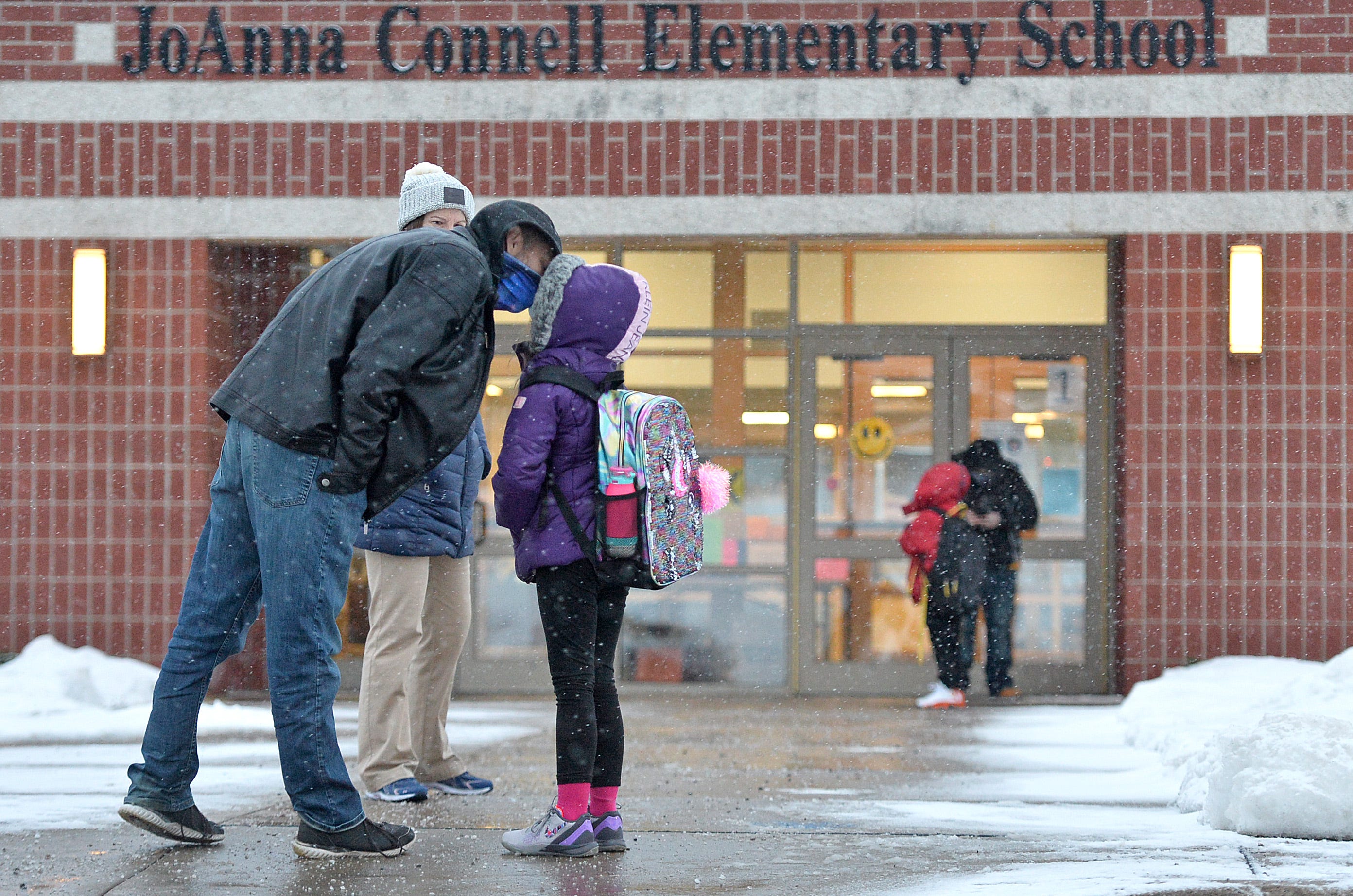 In-person classes start for Erie School District elementary students