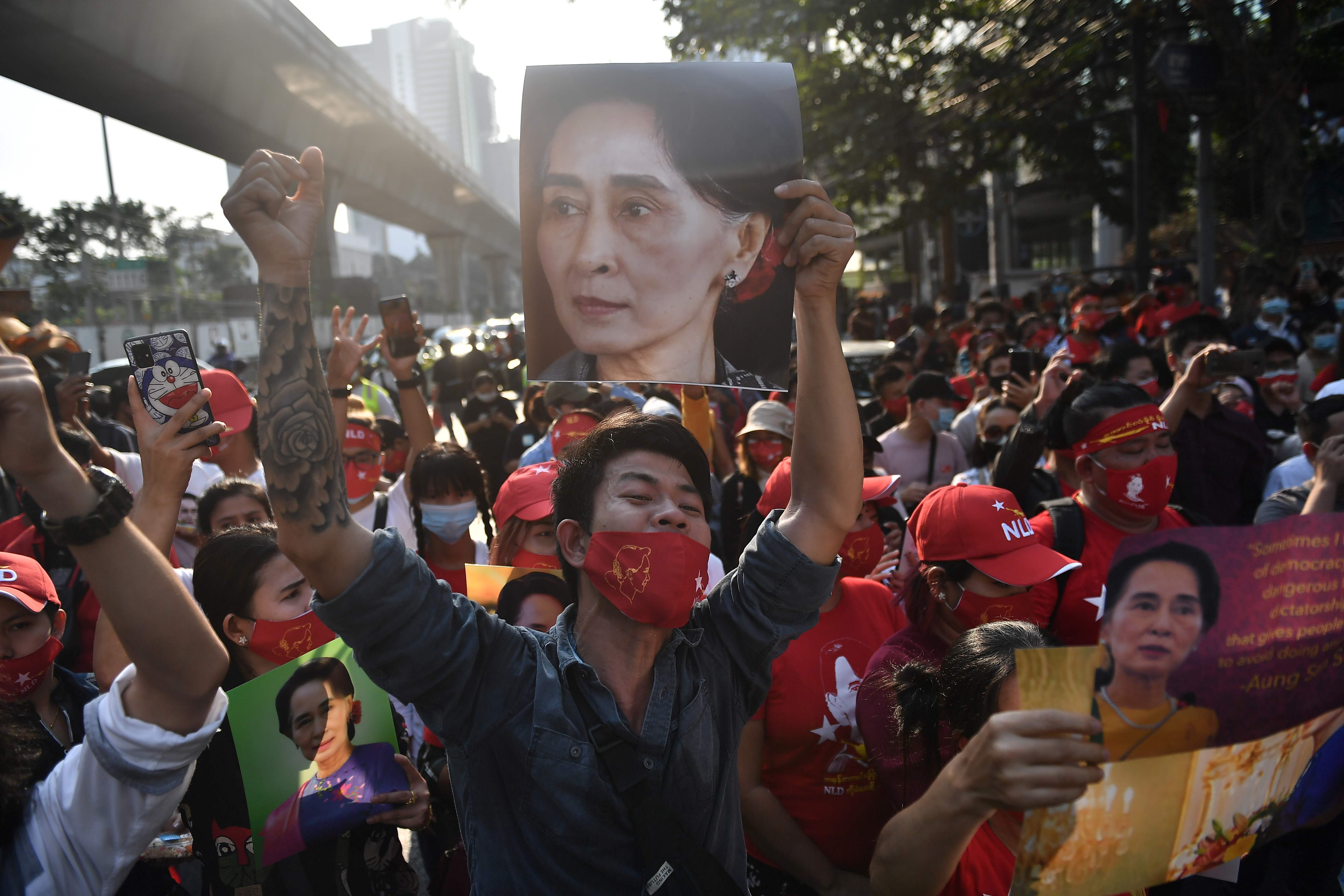 Myanmar military coup: civilian leader Aung San Suu Kyi detained