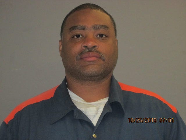 9ef2aa26-6ea2-4afd-aa5d-e36b78552dcd-larry-darnell-smith-jr.jpeg