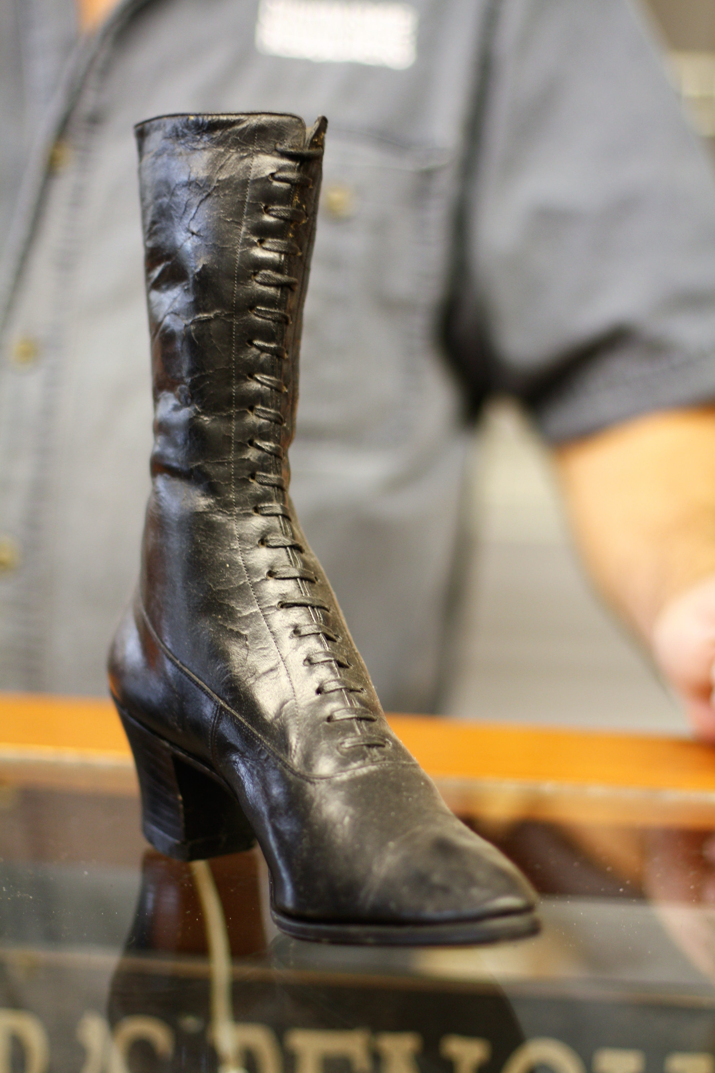 custom shoe rebuilders