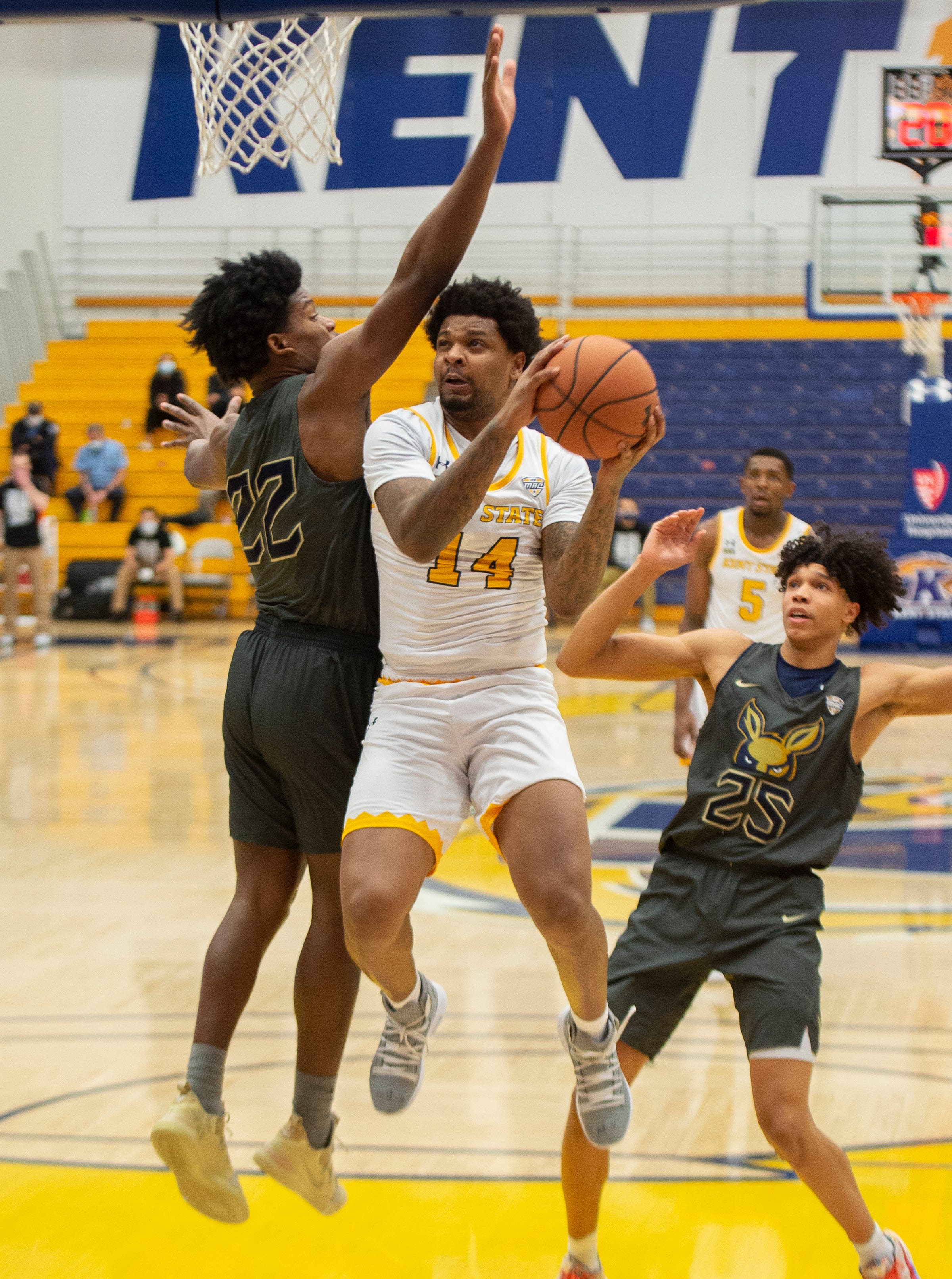 University of Akron men's basketball Zips need to play complete game