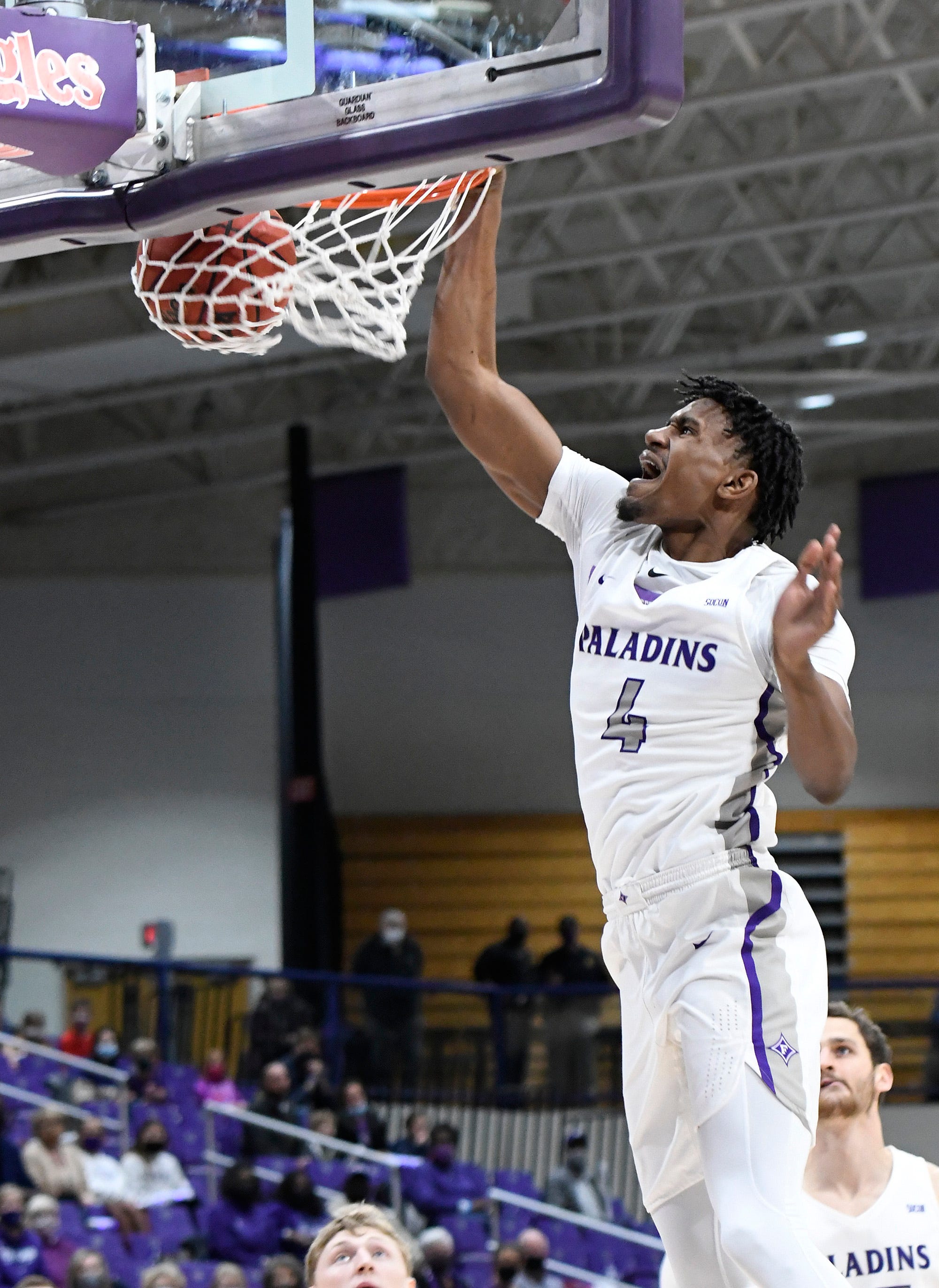 Alabama basketball lands Furman transfer Noah Gurley