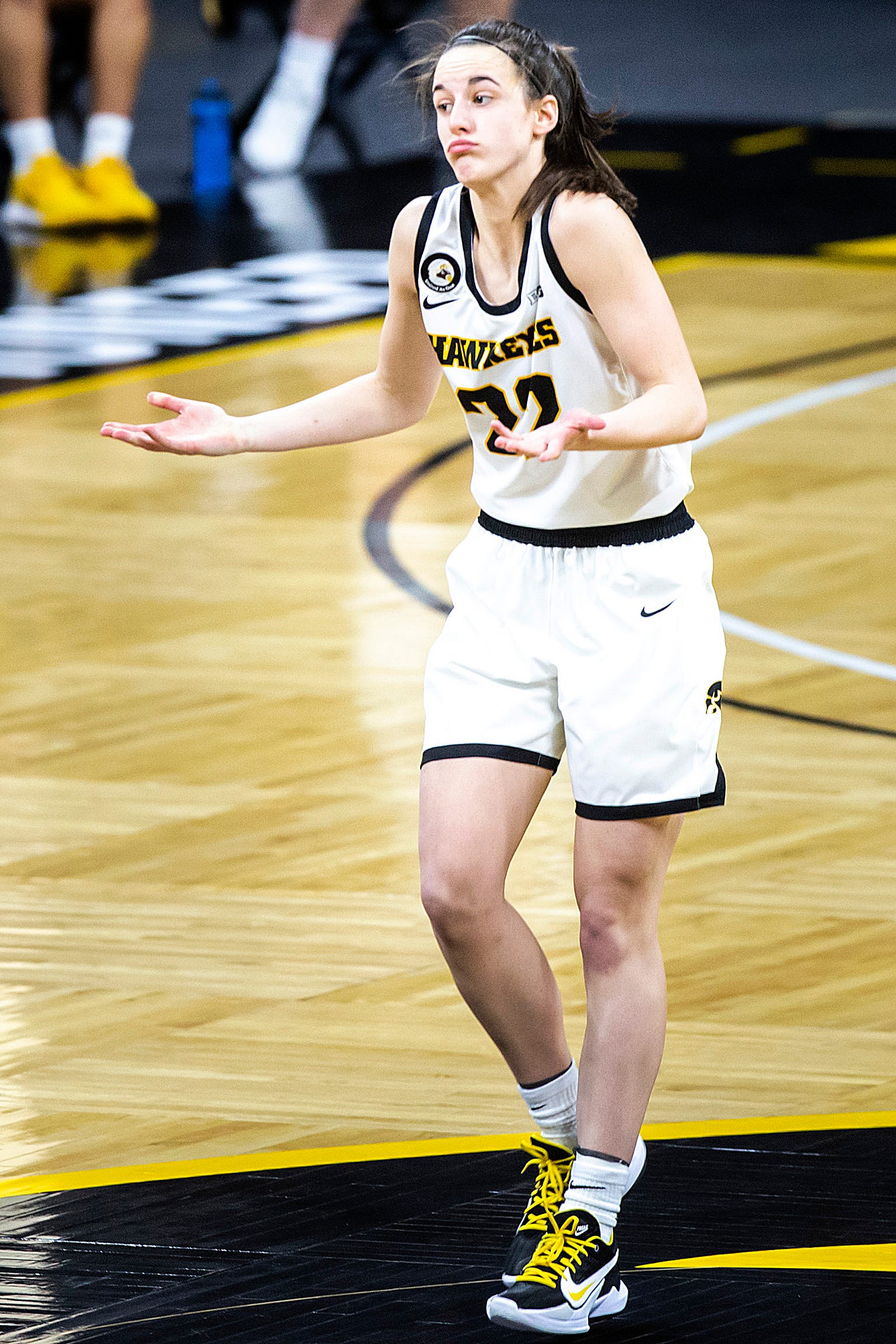 Iowa women's basketball Caitlin Clark named Big Ten freshman of the year