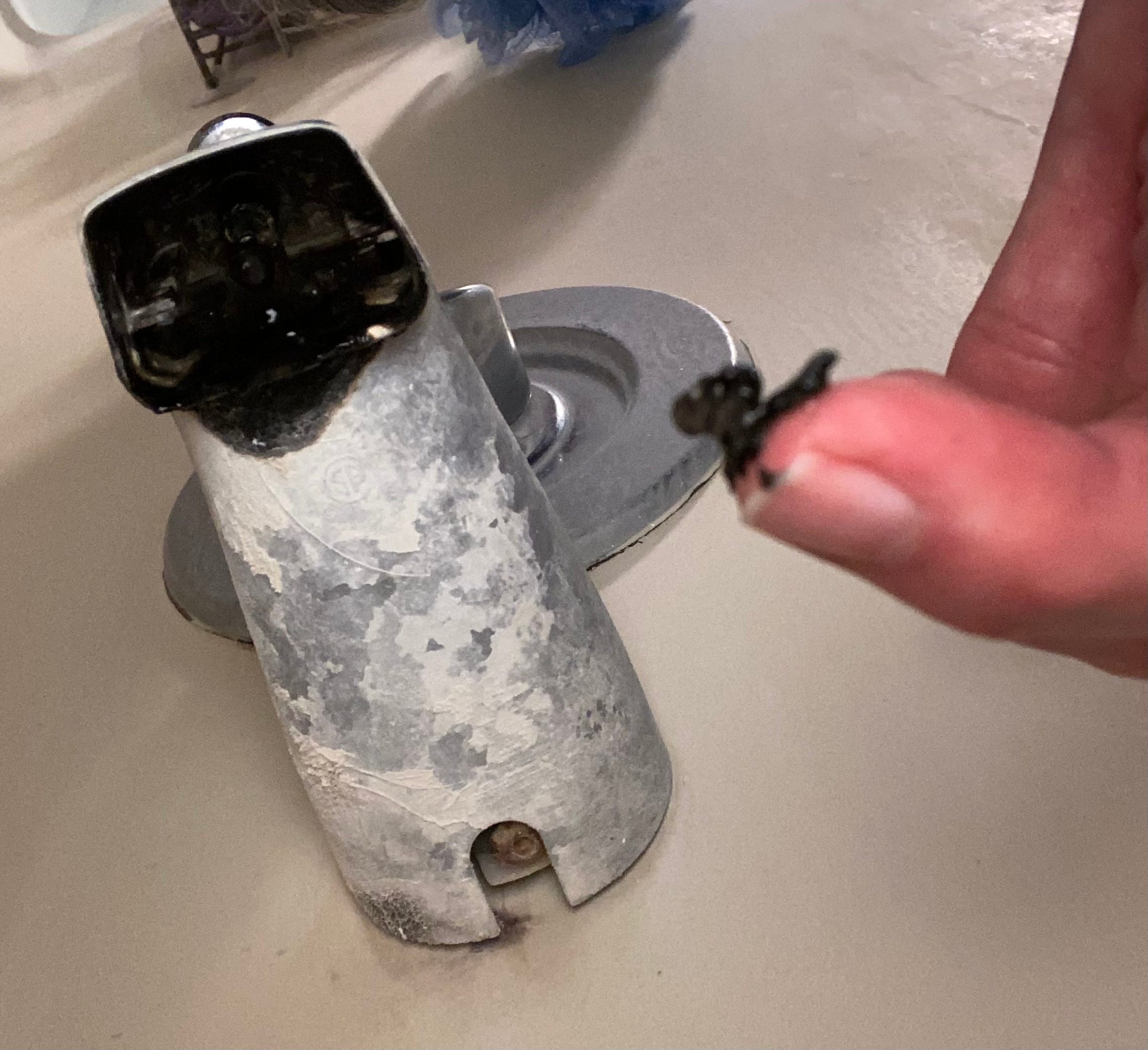 Hampstead Water Quality Questioned By Carolina Water Service Customers