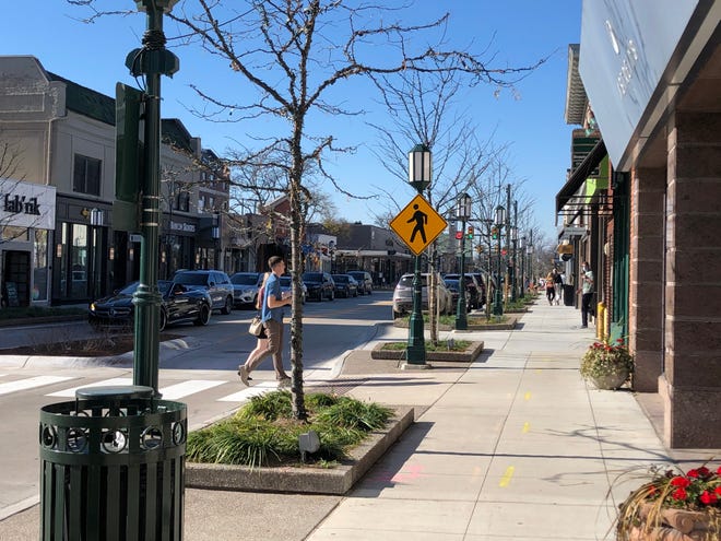 The Michigan Concrete Association announced Birmingham’s Maple Road Reconstruction Project is the winner of the 2021 Decorative-Municipal award.