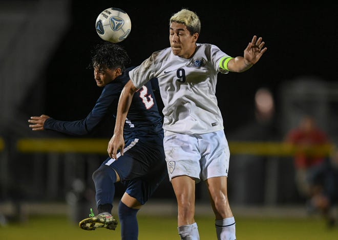 Soccer Centennial Boys Pine School Girls Earn District Titles Soccer Centennial Boys Pine School Girls Earn District Titles