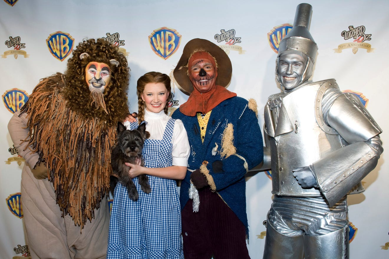‘Wizard of Oz’ remake planned with ‘Watchmen’ director Nicole Kassell