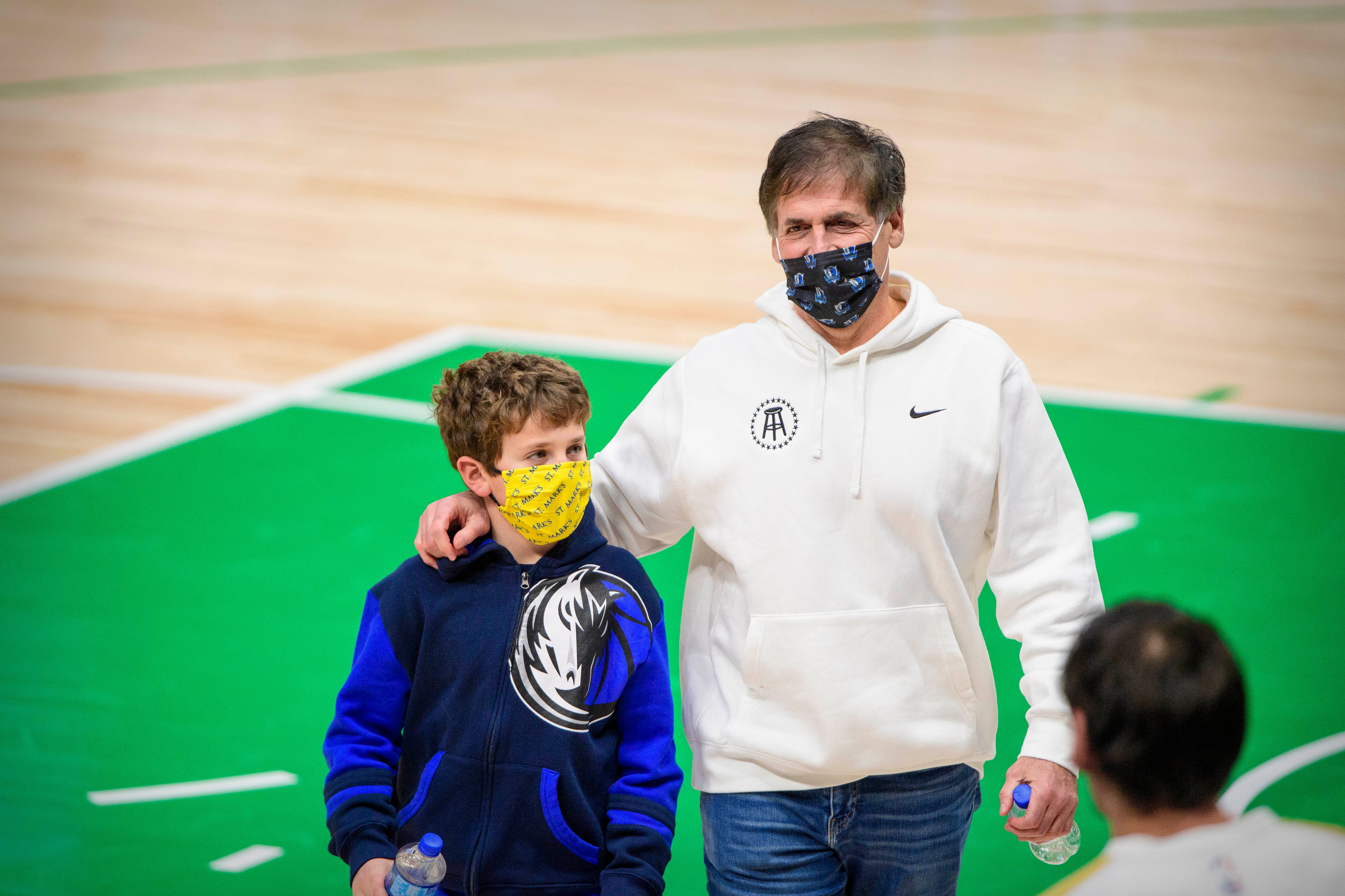 Mark Cuban S Call To Not Play National Anthem At Games Is Long Overdue Mark Cuban S Call To Not Play National Anthem At Games Is Long Overdue