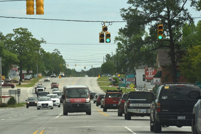 Increase traffic is one of a few issues impacting the Hampstead area, which will see two Republicans in next month's primary in the race for a Pender County commissioner seat.