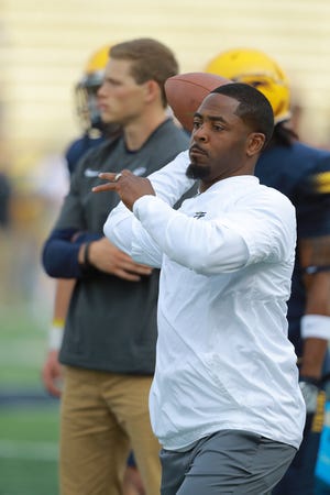 Hank Poteat was a graduate assistant under Wisconsin's Paul Chryst at Pittsburgh in 2013 and ’14 and has coached cornerbacks at Kentucky, Kent State and Toledo.
