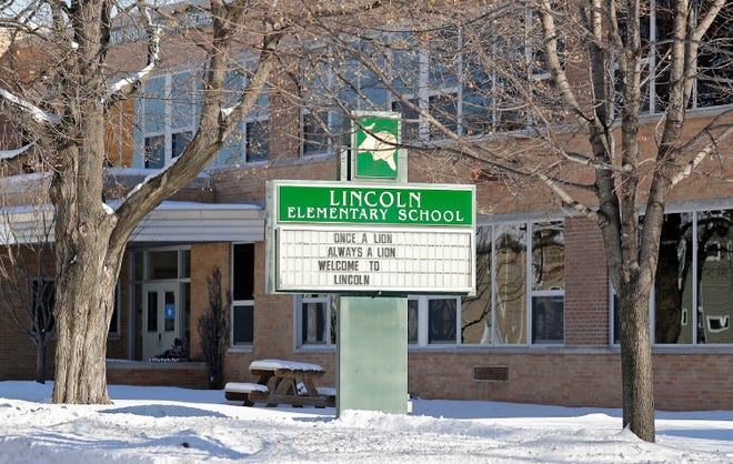 Appleton Area School District mulls renaming school in honor of Ron Dunlap Appleton Area School District mulls renaming school in honor of Ron Dunlap