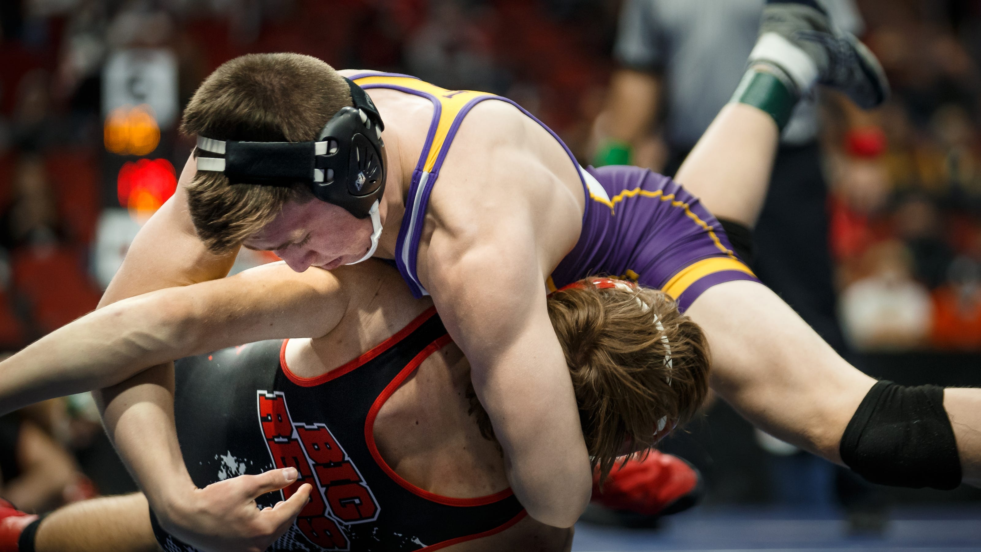 Iowa high school wrestling Live updates from Day 1 of 2021 state