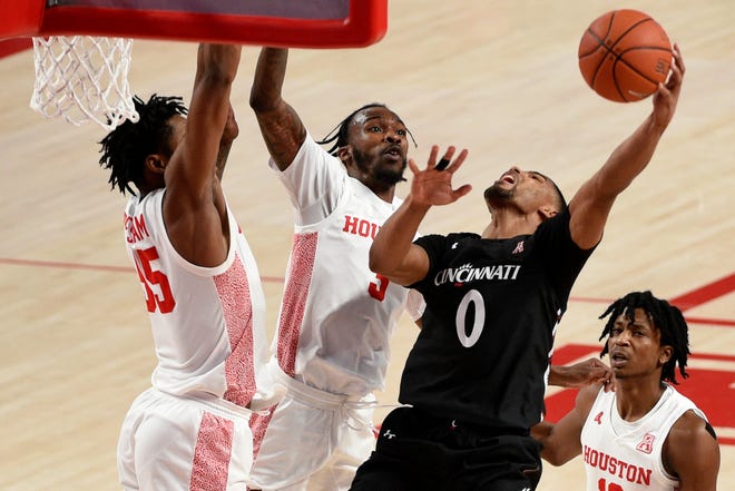 Cincinnati basketball: Bearcats hit the road against No. 6 Houston