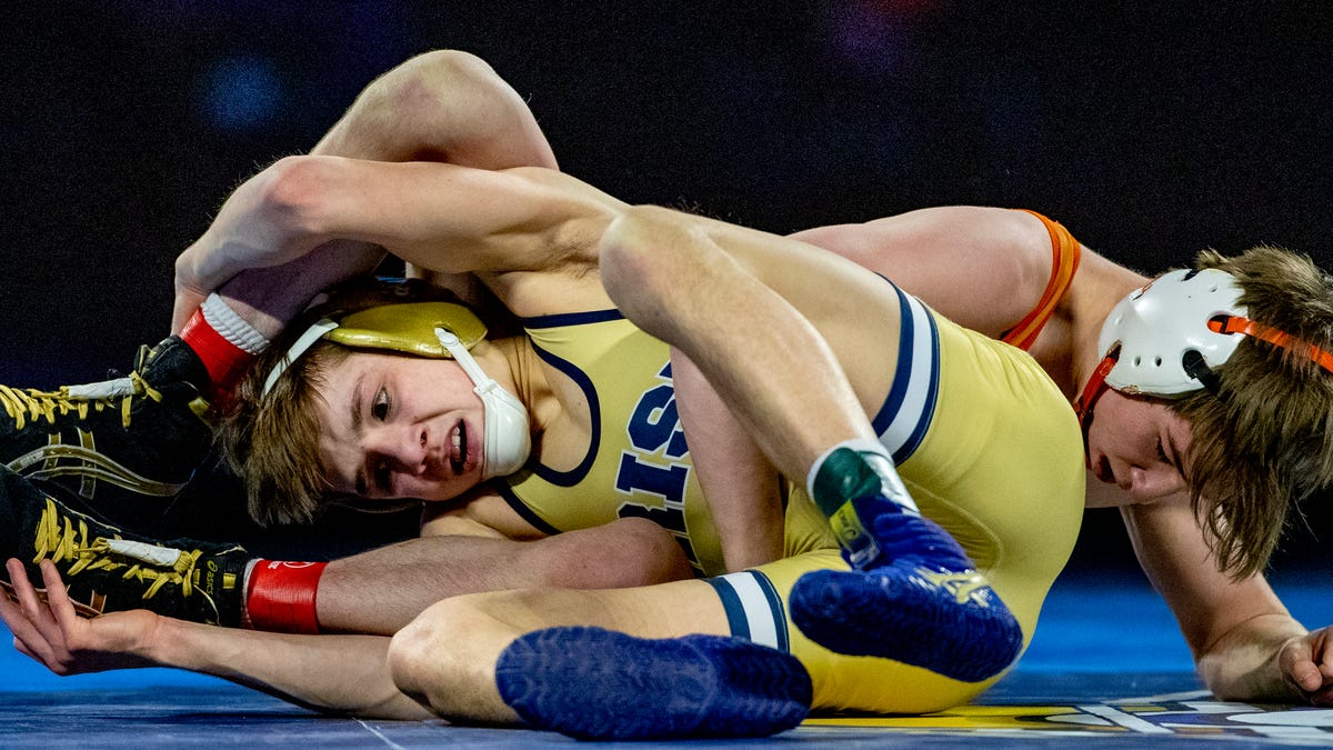 Gallery Indiana High School State wrestling champions crowned