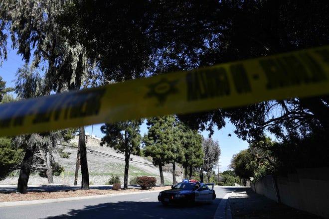 Featured image of post Tiger Woods Car Accident Road : Woods recently had a fifth.