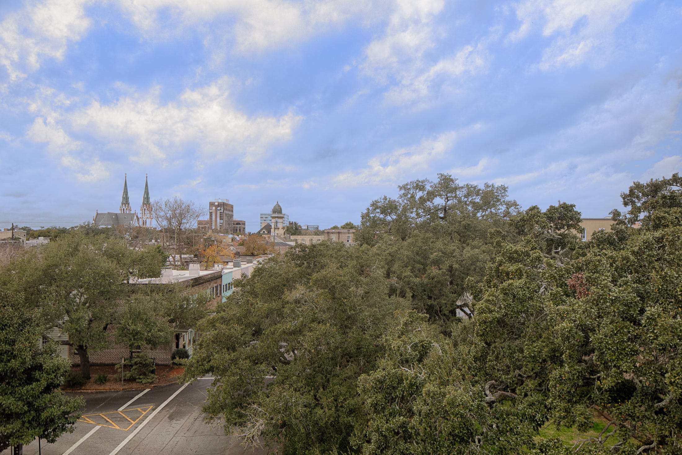 ‘Most charming city.’ U.S. News & World names Savannah a top 30 destination in the country.