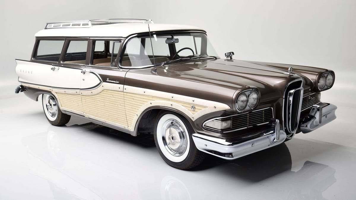 This 1958 Edsel Bermuda was modified in 2016 by Roush from a steering column-shifted manual transmission to an automatic transmission that utilized the same steering column configuration.