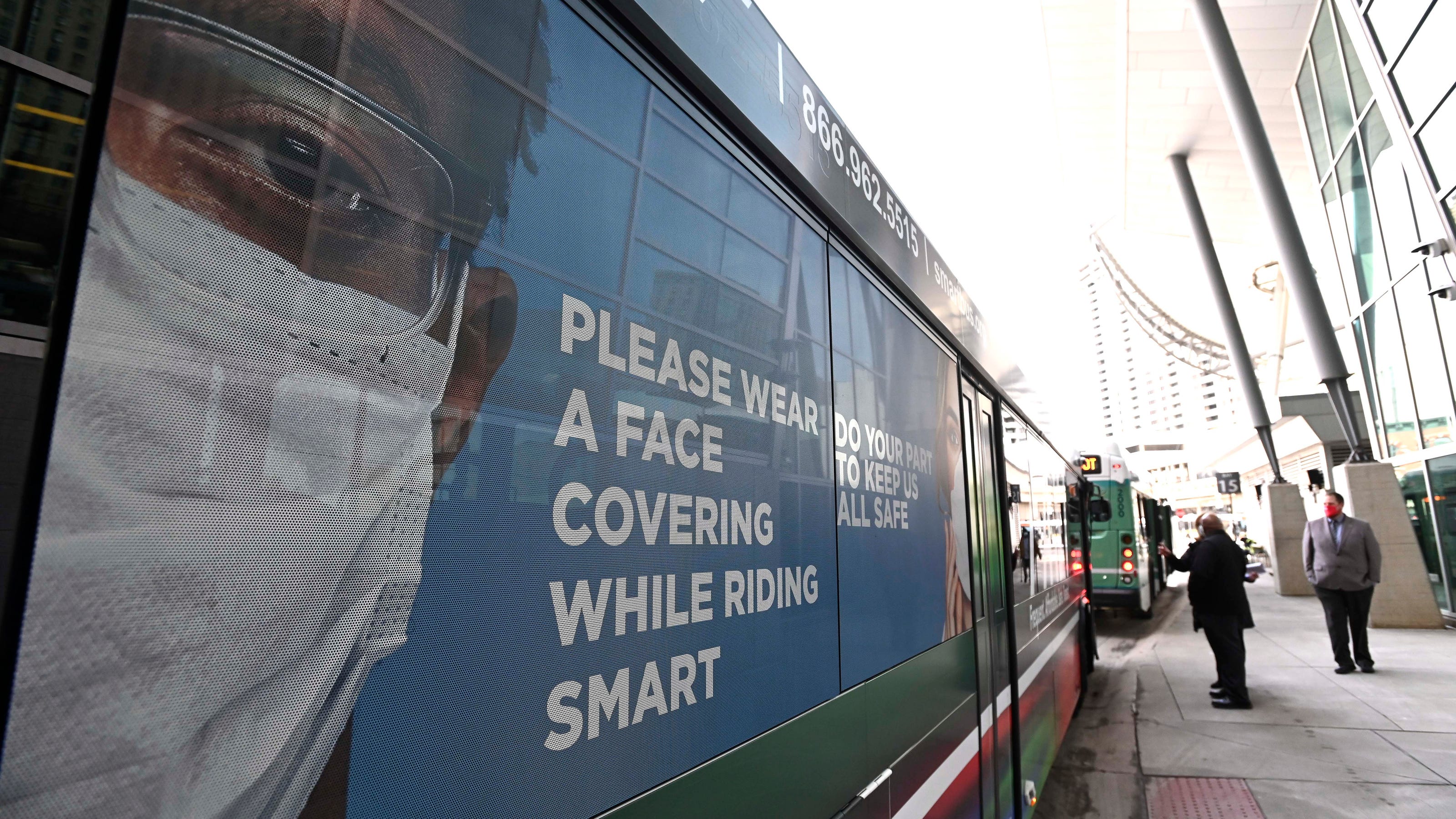 Michigan adds 11,918 cases, 242 deaths from COVID-19 over last week Michigan adds 11,918 cases, 242 deaths from COVID-19 over last week
