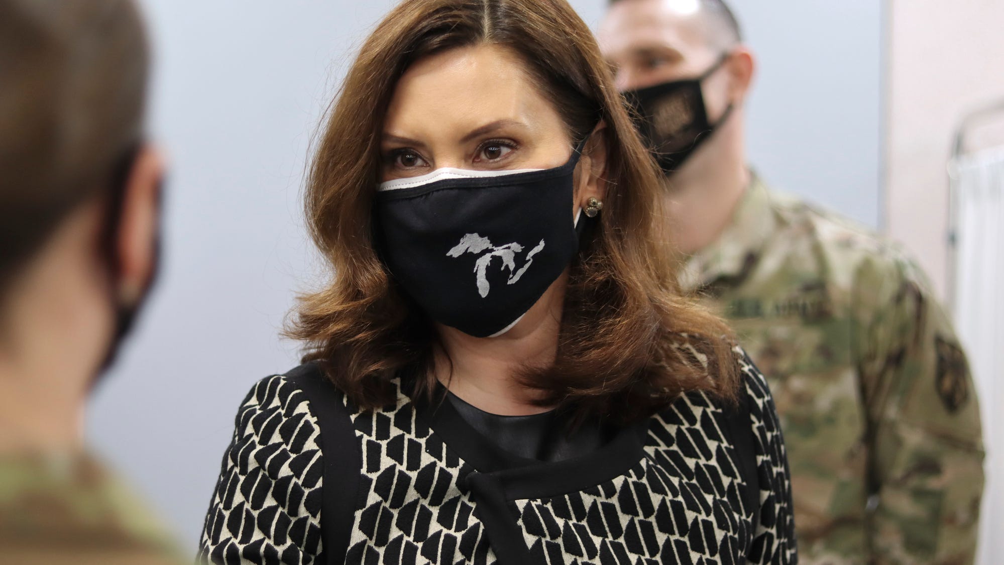 e24f0b9f-f89c-477a-bbc4-518582adbef9-Whi